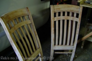 http://www.myrepurposedlife.com/2013/05/adorable-corner-bench-made-from-4-chairs.html
